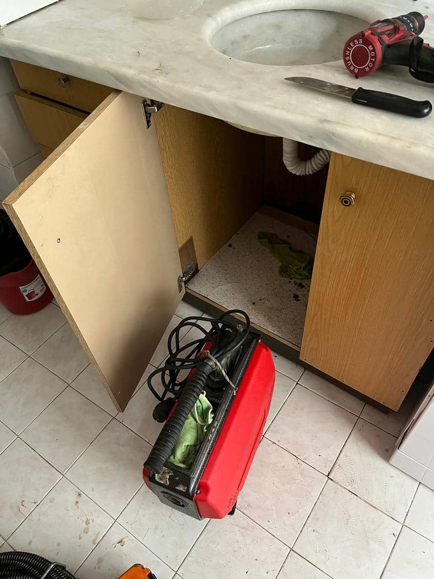 Gider tıkanıklığı açma servis yaklaşımı
